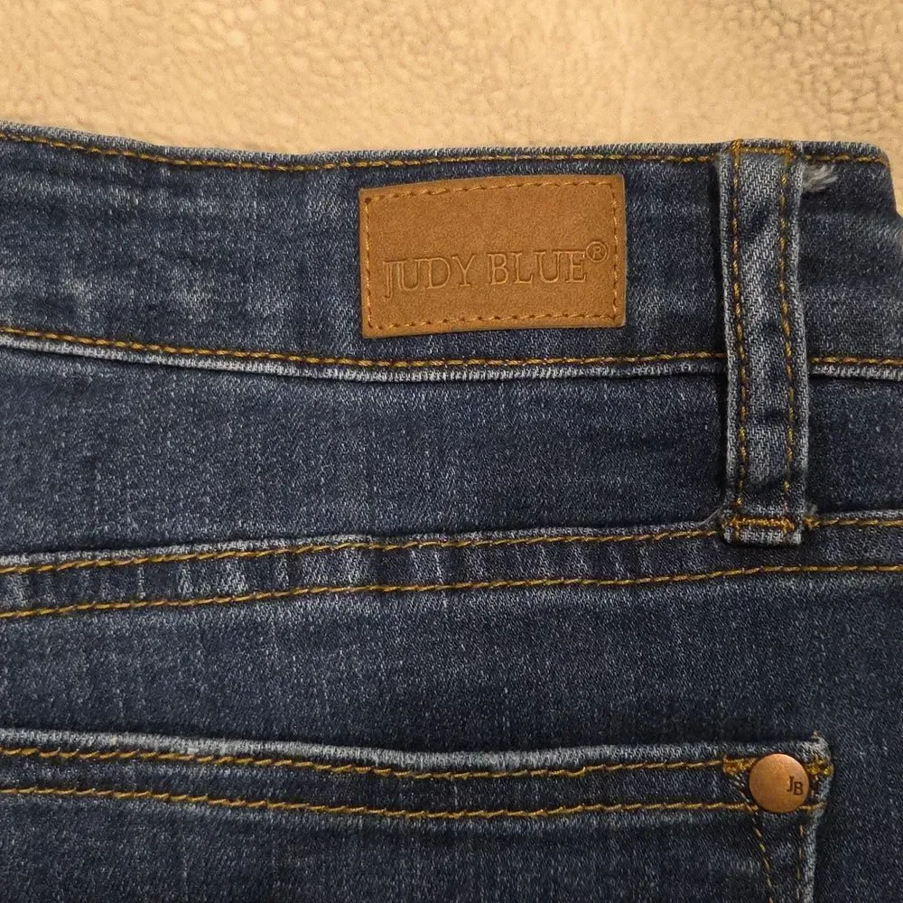 Judy Blue Relaxed Fit Dark Indigo Jeans, Size 31